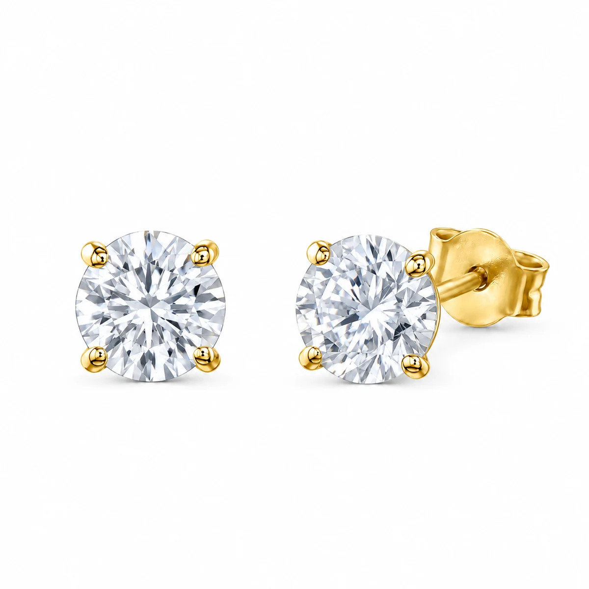 lab-diamond-stud-earrings-yellow-gold עגילי סוליטר משובצים יהלומי מעבדה בזהב צהוב 14 קראט